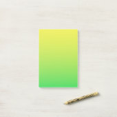 Gelb-Grüne Farbe Post-it Klebezettel (Auf Schreibtisch)