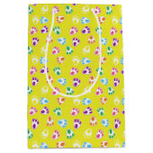 GELB MIT HELL FARBENEN OSTERBUNNY PAWS MITTLERE GESCHENKTÜTE (Vorderseite)