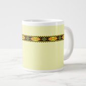 Gelb Orange Nahtloses Design Jumbo-Tasse (Vorderseite Rechts)