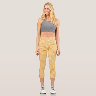 Gelb sieht aus wie ein gestreiftes Brett auf der K Capri Leggings