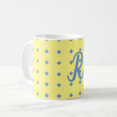 gelb und blau, hübsches Muster, monogramm Tasse (Vorderseite Links)