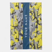Gelb und Grau Camouflage Ihr Name personalisieren Geschirrtuch (Vertikal)