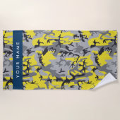 Gelb und Grau Camouflage Ihr Name personalisieren Strandtuch (Vorderseite)