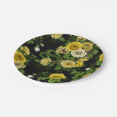 Gelb und grün versteckt in den Rose Pappteller (Schrägansicht)