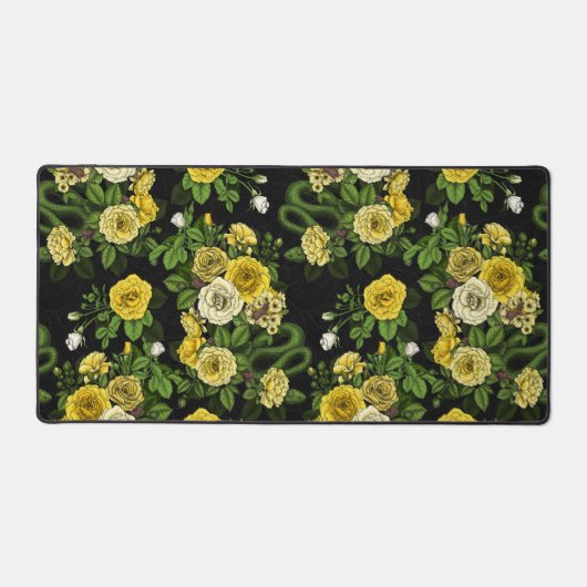 Gelb und grün versteckt in den Rose Schreibtischunterlage (Vorderseite)