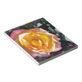 gelb und rosa notizblock (angewinkelt)