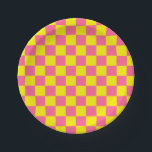 Gelb und rosa pappteller<br><div class="desc">Abstrakte Digitalkunst von Gelb- und Rosa Quadraten in einer karierten Formation.</div>