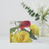 Gelb und Rote Rosen Postkarte (Stehend Vorderseite)
