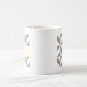 Gelb und silber Geometric ZigZag Kaffeetasse (Mittel)