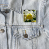Gelb und Weiß Frühlingsblüte Button (Beispiel)