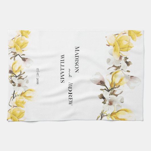 Gelb und weiß Magnolia Blossom Geschirrtuch (Horizontal)