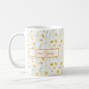 Gelb Wasserfarben-Name-Banner-Design mit Wildblume Kaffeetasse