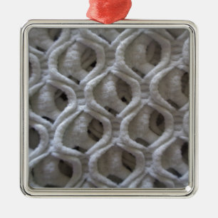 Gelb-weißes Crochet-Gestell Ornament Aus Metall