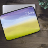 Gelbblau minimalistisch mit dem Namen Electronics Laptopschutzhülle