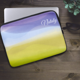 Gelbblau minimalistisch mit dem Namen Electronics  Laptopschutzhülle