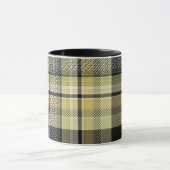 Gelbbrauner Tartan kariert. Tasse (Zentrum)