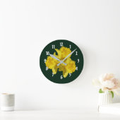 Gelbe affodische Blume   Runde Wanduhr (Zuhause)