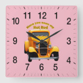 Gelbe, alte Roadster mit den vorderen Fenstern geh Quadratische Wanduhr (Vorderseite)