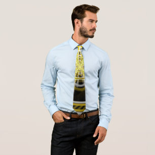 Gelbe Band-Rollen-Untersetzer-Fahrt auf Krawatte