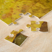 Gelbe Blätter in Stream Puzzle (Seite)