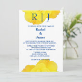 Gelbe blaue blühende Rose Elegante Coole Hochzeit Einladung (Stehend Vorderseite)