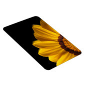 Gelbe Blume auf schwarzem Hintergrund Magnet (Rechte Seite)