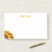 Gelbe Blume auf schwarzem Hintergrund Post-it Klebezettel (Auf Schreibtisch)