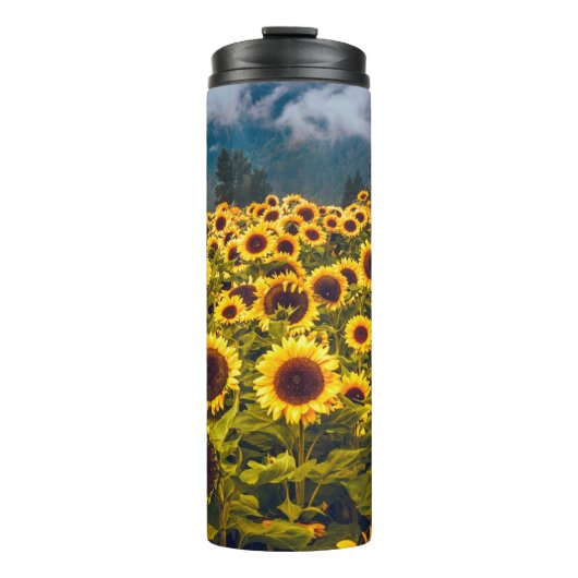 Gelbe Blume für Blumenfelder Thermosbecher (Vorderseite)