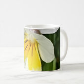 Gelbe Blume Kaffeetasse (VorderseiteRechts)