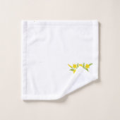 Gelbe Blume mit grünen Blätter auf Weiß Badhandtuch Set (Waschlappen)