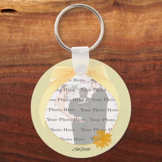 Gelbe Blume, runder Foto Schlüsselkette Schlüsselanhänger (Vorderseite)