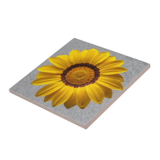 Gelbe Blumen Abstrakter, grau gestrichener Hinterg Fliese (Seite)