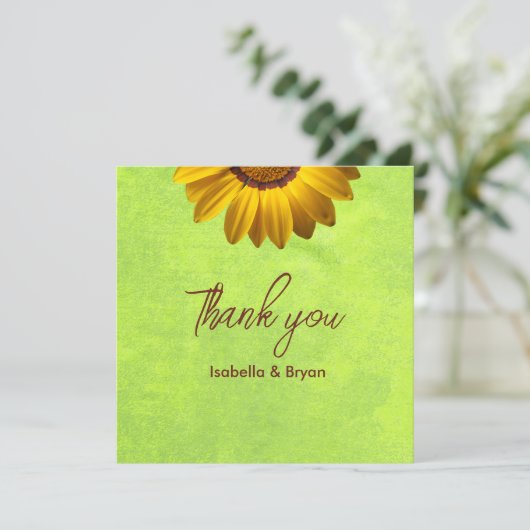 Gelbe Blumen auf Abstrakt-grüner Monogram (Stehend Vorderseite)