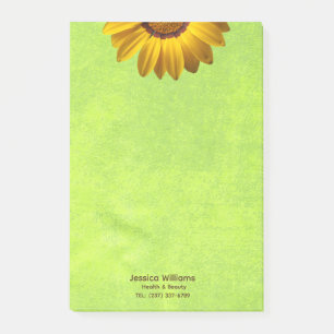 Gelbe Blumen auf Abstrakt-grüner Monogram Post-it Klebezettel