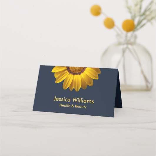 Gelbe Blumen auf Navy Blue-Hintergrund Monogram Treuekarte (Vorderseite)