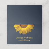 Gelbe Blumen auf Navy Blue-Hintergrund Monogram Treuekarte (Außenseite Aufgefaltet)