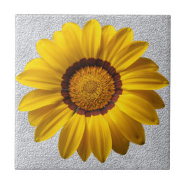 Gelbe Blumen, graue Steinwände im Hintergrund Fliese