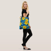 Gelbe Blumen - Mittelmeer Tasche (Am Model)