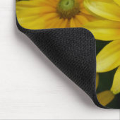 Gelbe Blumen Mousepad (Ecke)