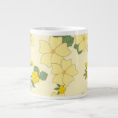 Gelbe Blumen, Muster von Blume, Ihr Name Jumbo-Tasse (Vorderseite)