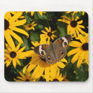 Gelbe Blumen und Schmetterling Mousepad