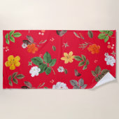 Gelbe Blumen und weiße Rosen 13 Strandtuch (Vorderseite)