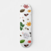 Gelbe Blumen und weiße Rosen 15 Skateboard (Vorne)
