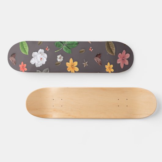 Gelbe Blumen und weiße Rosen 26 Skateboard (Horizontal)
