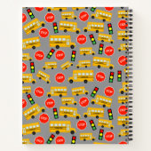 Gelbe Bushaltestelle für Busse, die Ampeln signier Notizblock (Rückseite)