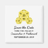 Gelbe D20-Würfel speichern Sie das Datumsfenster Magnet (Vorne)