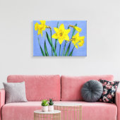Gelbe Daffodien auf blauem Wrapper der Leinwand (Insitu (Wohnzimmer))