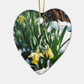 Gelbe Daffodien Blume im Schnee Keramik Ornament (Links)