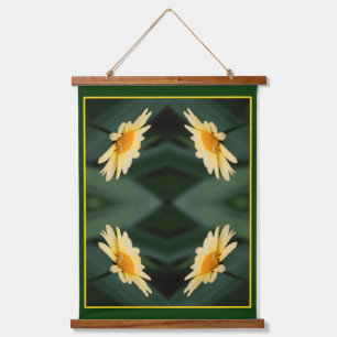 Gelbe Daisy-Blume Nah Abstrakt Wandteppich Mit Holzrahmen