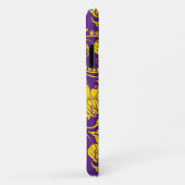 Gelbe Damasken auf lila Case-Mate iPhone Hülle (Hinten/Rechts)